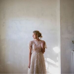 Elegant White Lace Evening Gown
